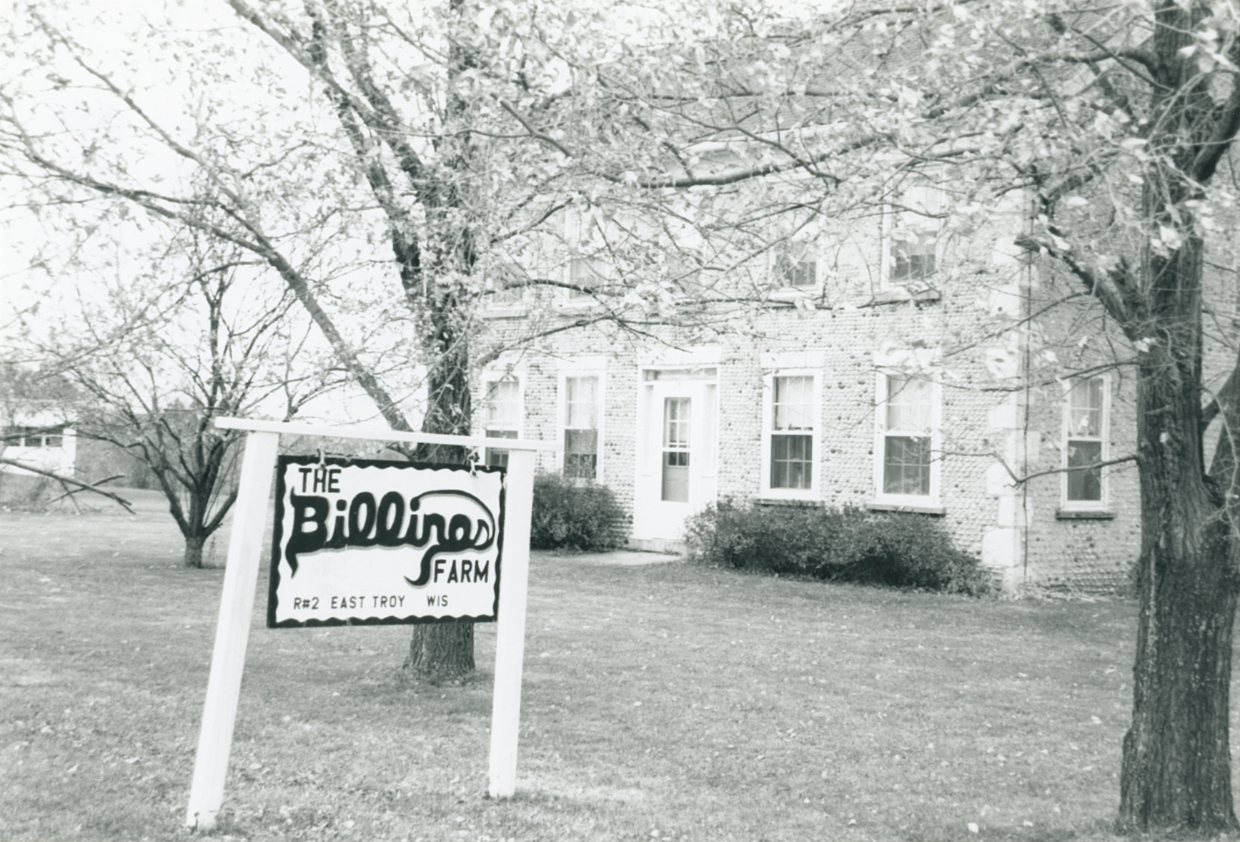 Wal-3 W3456 Little Prairie Rd 1